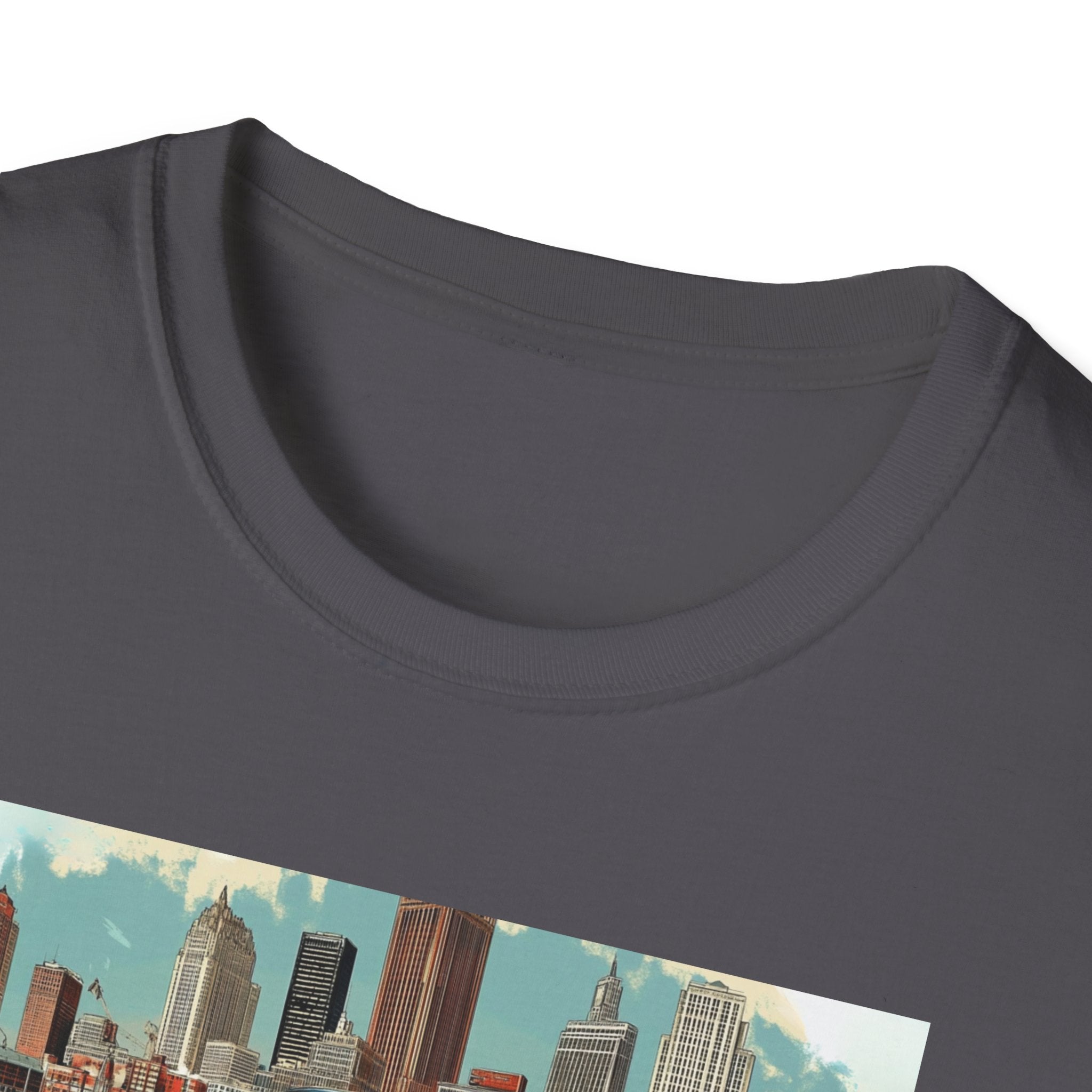 Detroit Classic Car Tee | Detroit skyline vintage graphic T-Shirt