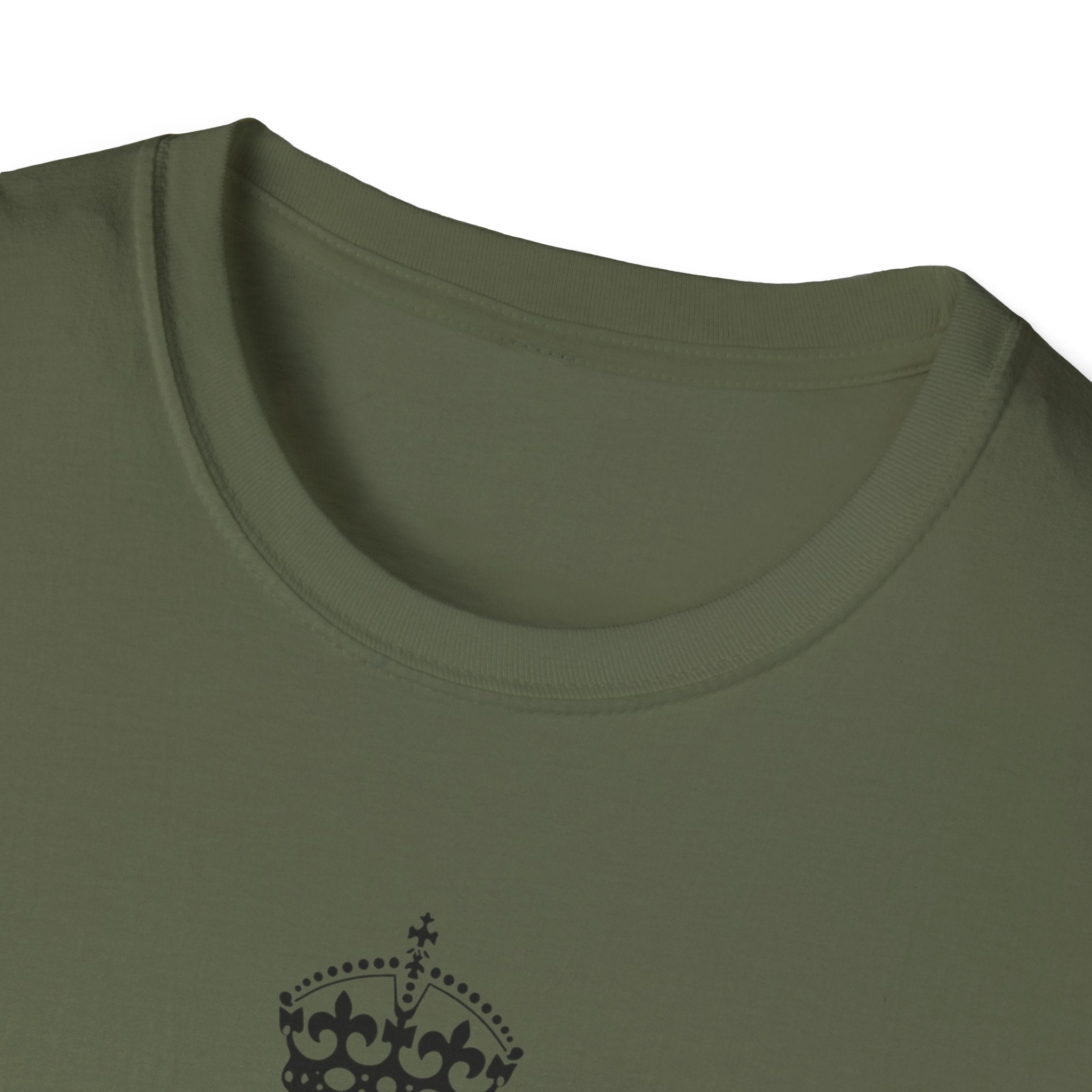 Keep Calm and Carry On T-Shirt | Classic Crown Typography