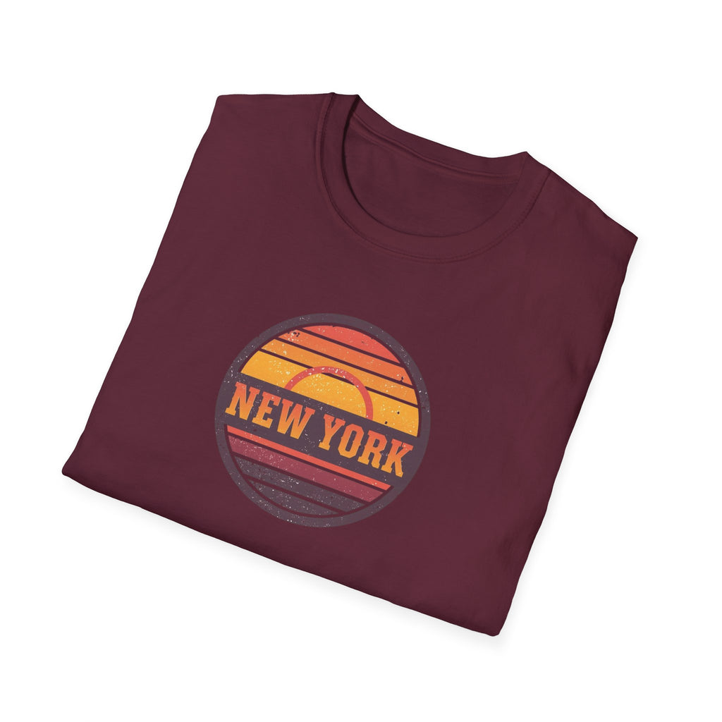New York sunset badge T-Shirt | vintage retro city graphic