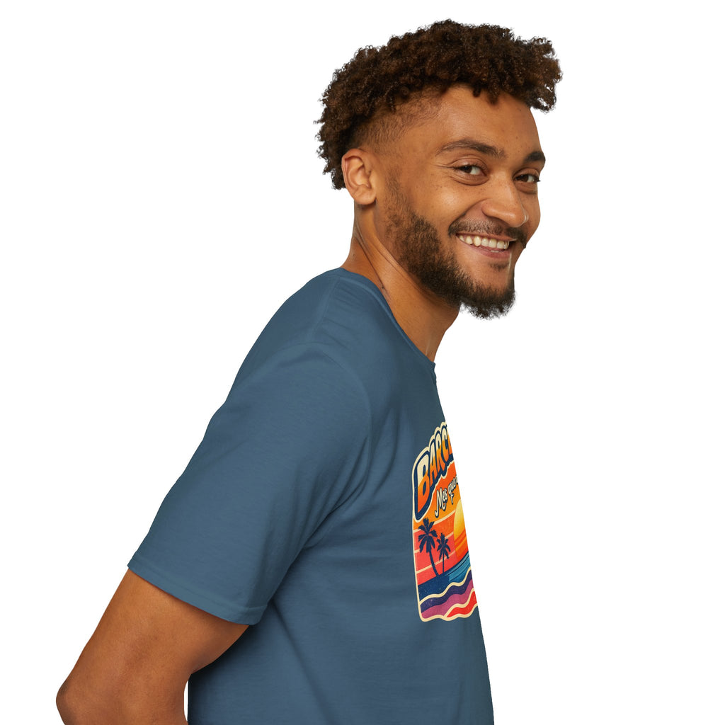 Barcelona Sunset Graphic T-Shirt — "Barcelona Más que un sueño" Vintage Beach Tee