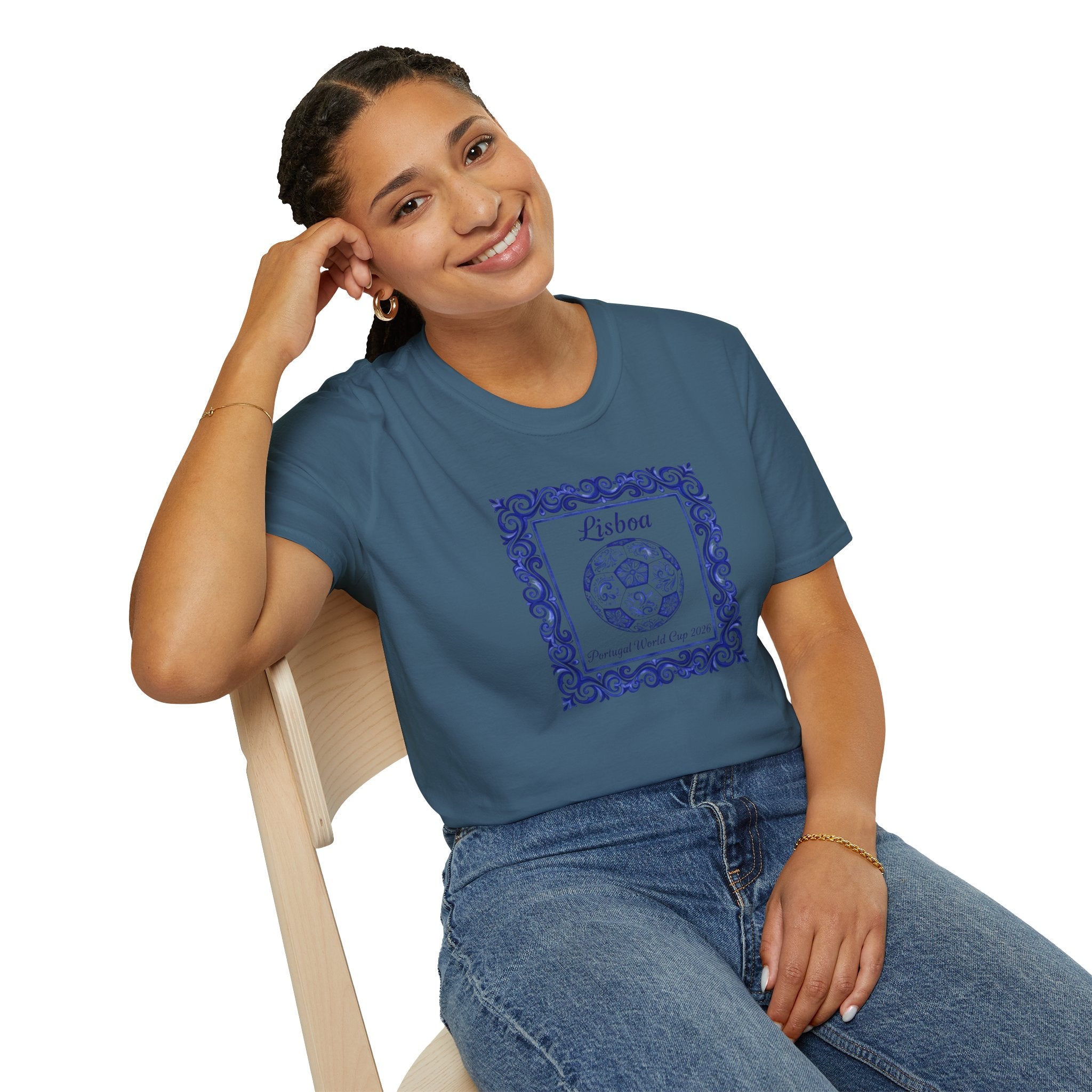 Lisboa Azulejo T-Shirt — Portuguese Tile Vintage Travel Tee
