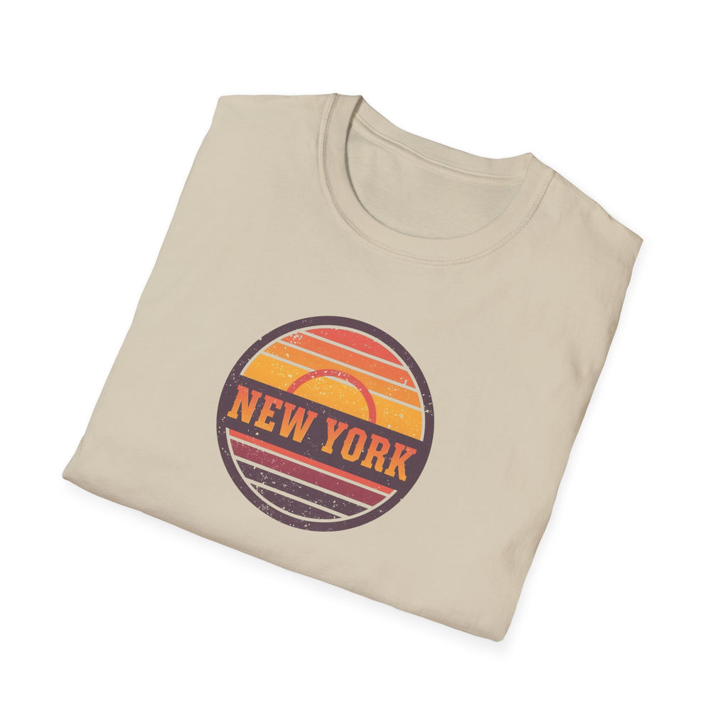New York sunset badge T-Shirt | vintage retro city graphic