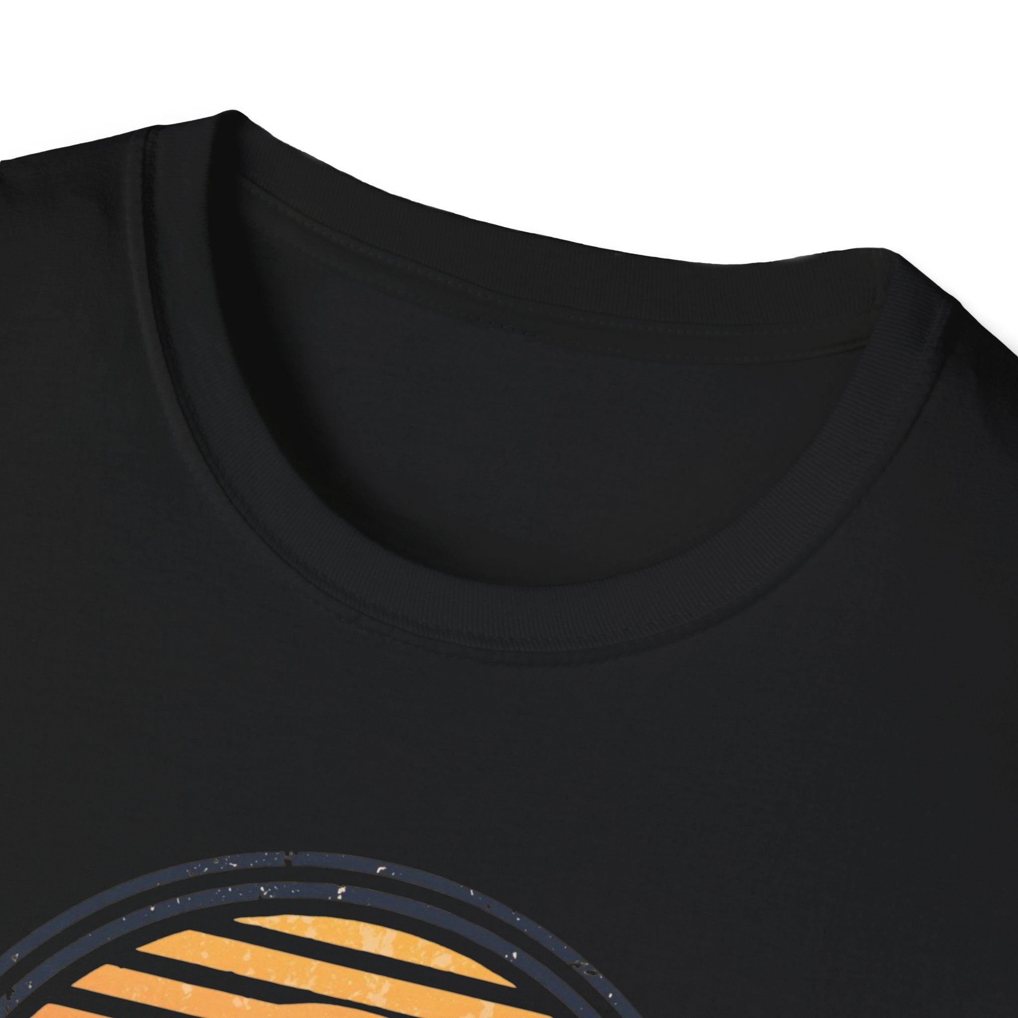 London Sunset Graphic T-Shirt — Retro Skyline Tee