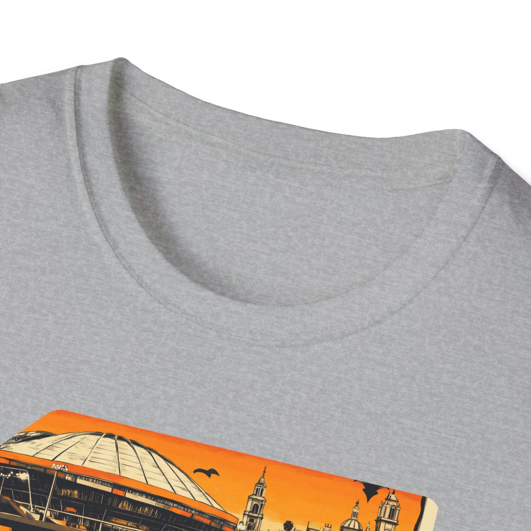 Valencia postcard skyline T-Shirt | Retro cityscape, orange sunset