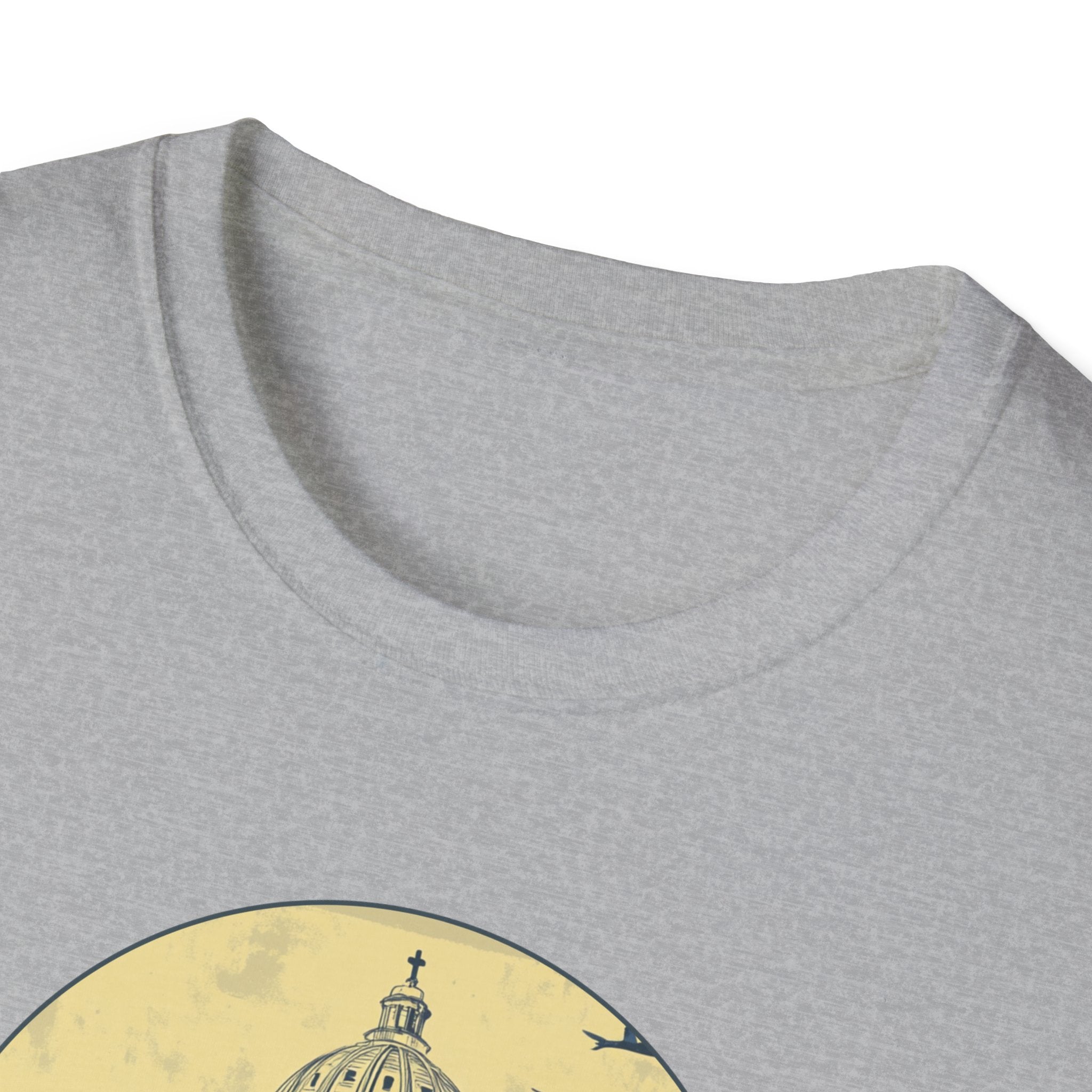 Rome skyline circle graphic T-Shirt | Vatican St. Peter dome vintage travel design