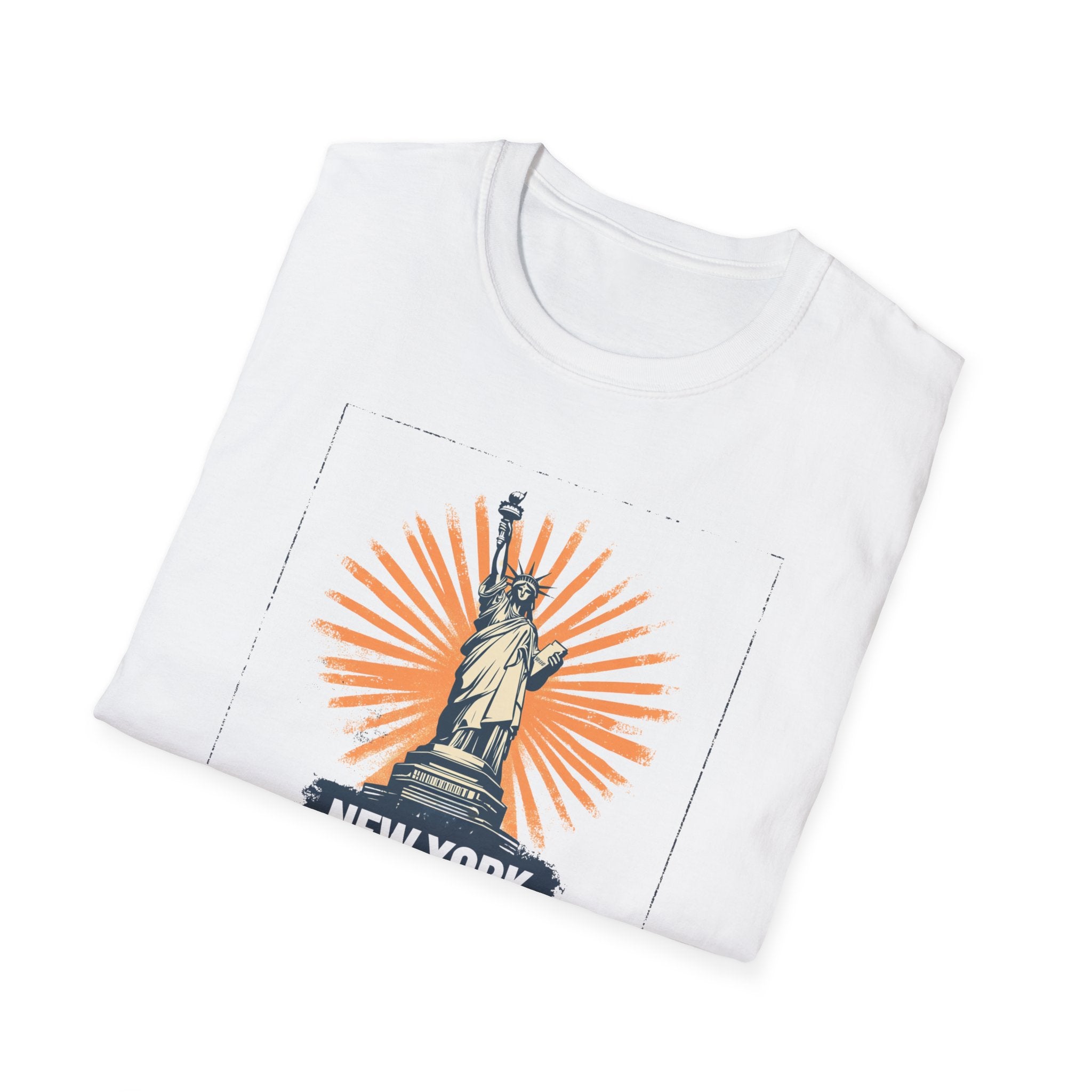 Statue of Liberty Illustration T-Shirt | New York Skyline Graphic