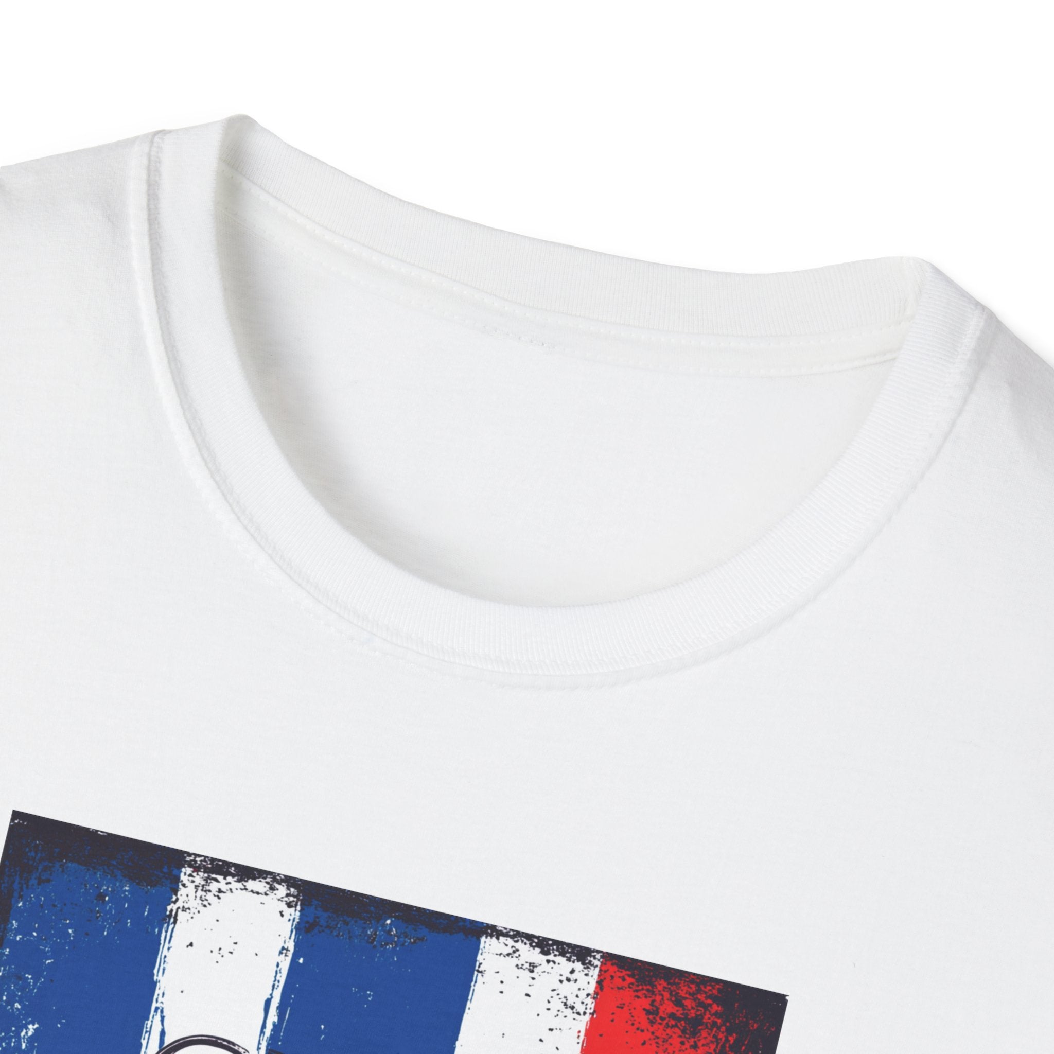Cest Bon T-Shirt | French Flag Graphic, Vintage Tricolor Design