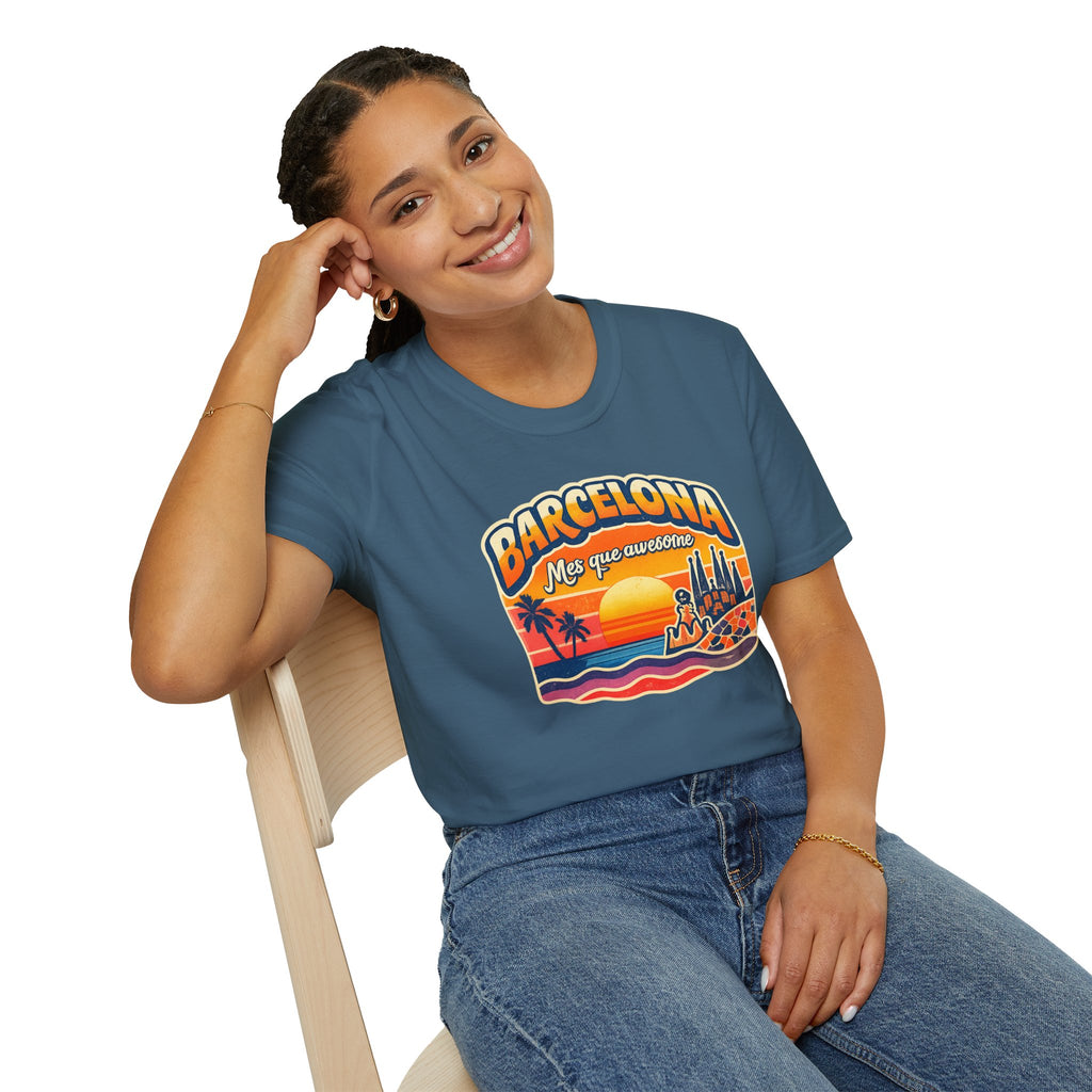 Barcelona Sunset Graphic T-Shirt — "Barcelona Más que un sueño" Vintage Beach Tee