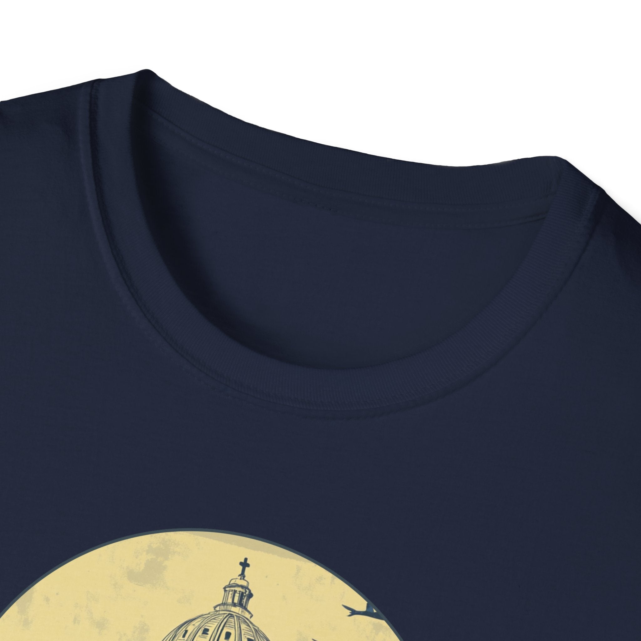 Rome skyline circle graphic T-Shirt | Vatican St. Peter dome vintage travel design