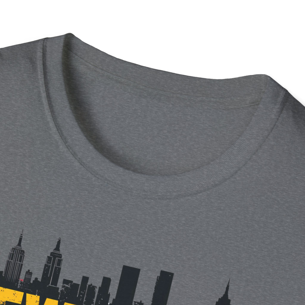 New York skyline graffiti T-Shirt | NYC skyline urban street art