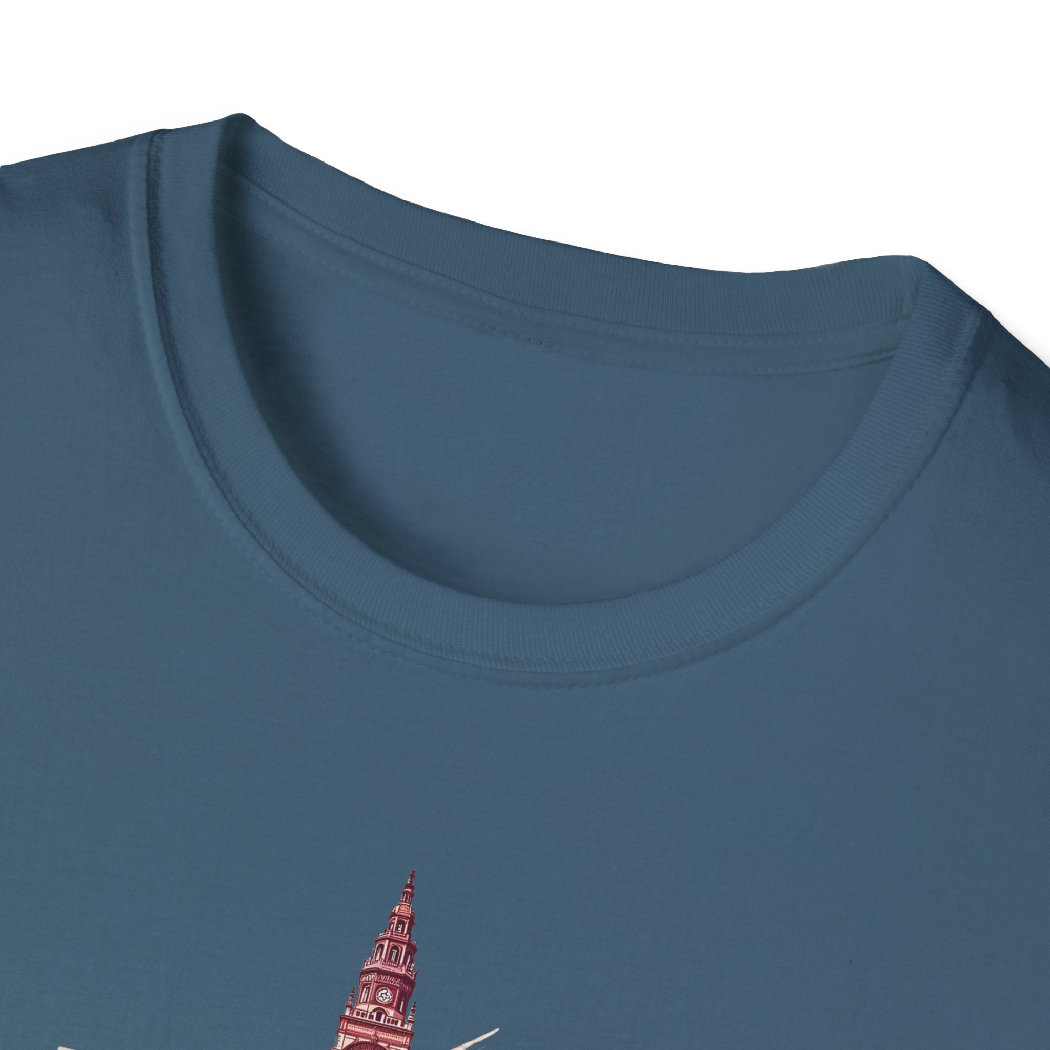 Munchen skyline brushstroke T-Shirt | Munich cityscape souvenir