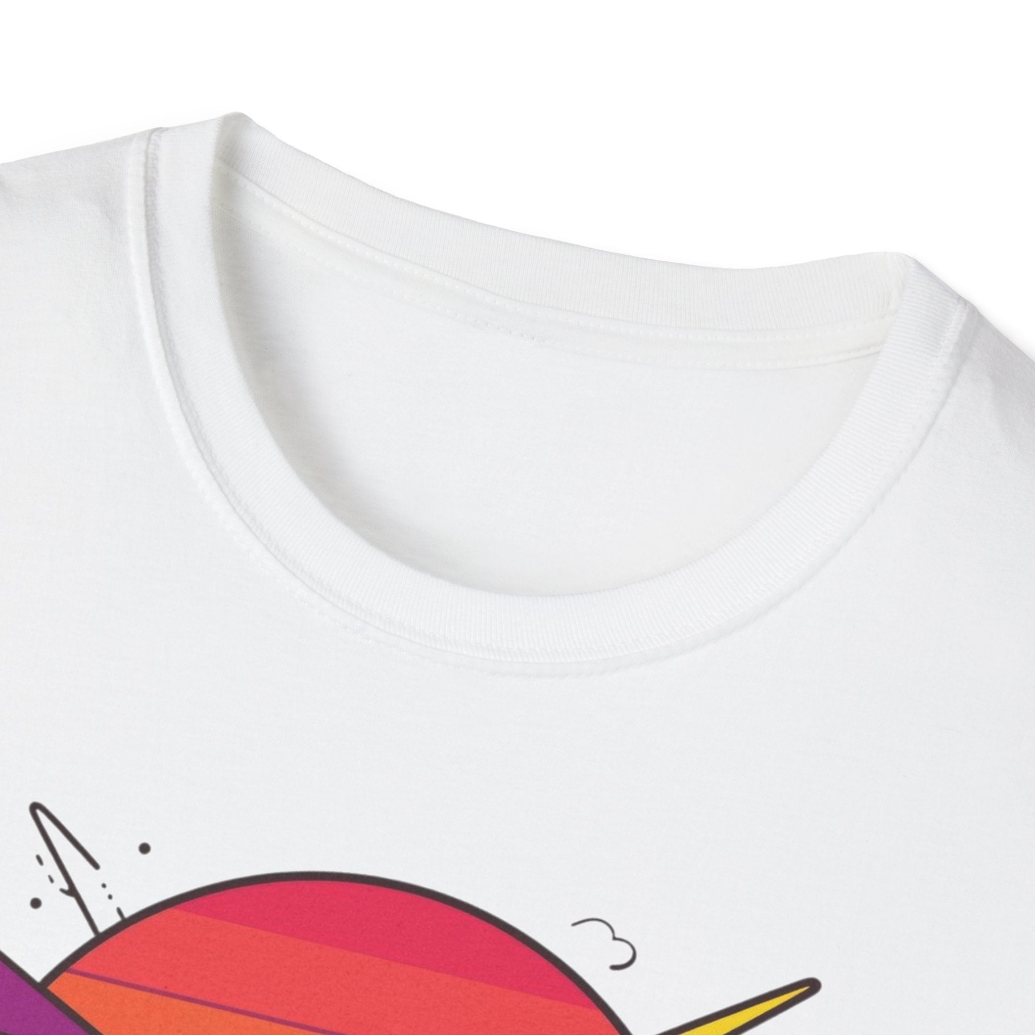Seattle Retro Sunset T-Shirt — Vintage 80s City Graphic Tee
