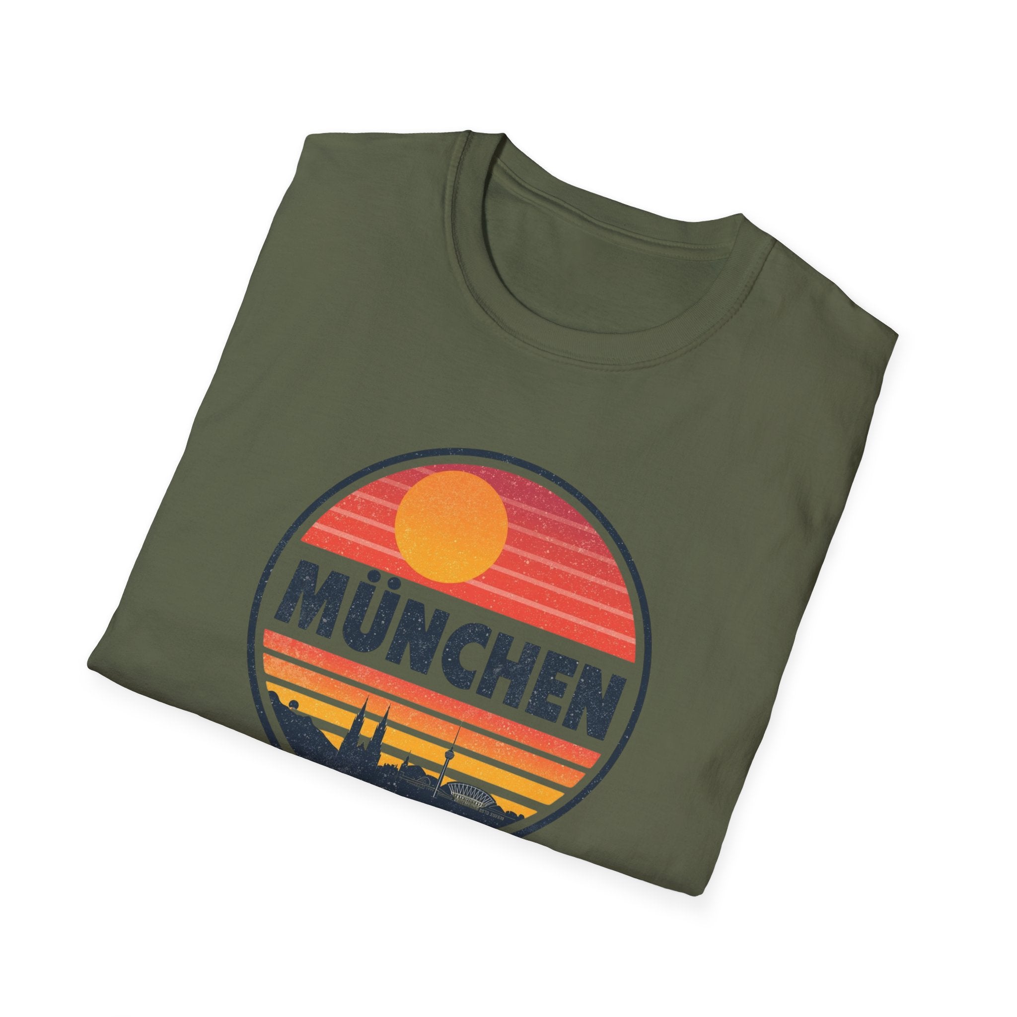 München Sunset T-Shirt — Retro Vintage Munich Skyline Tee