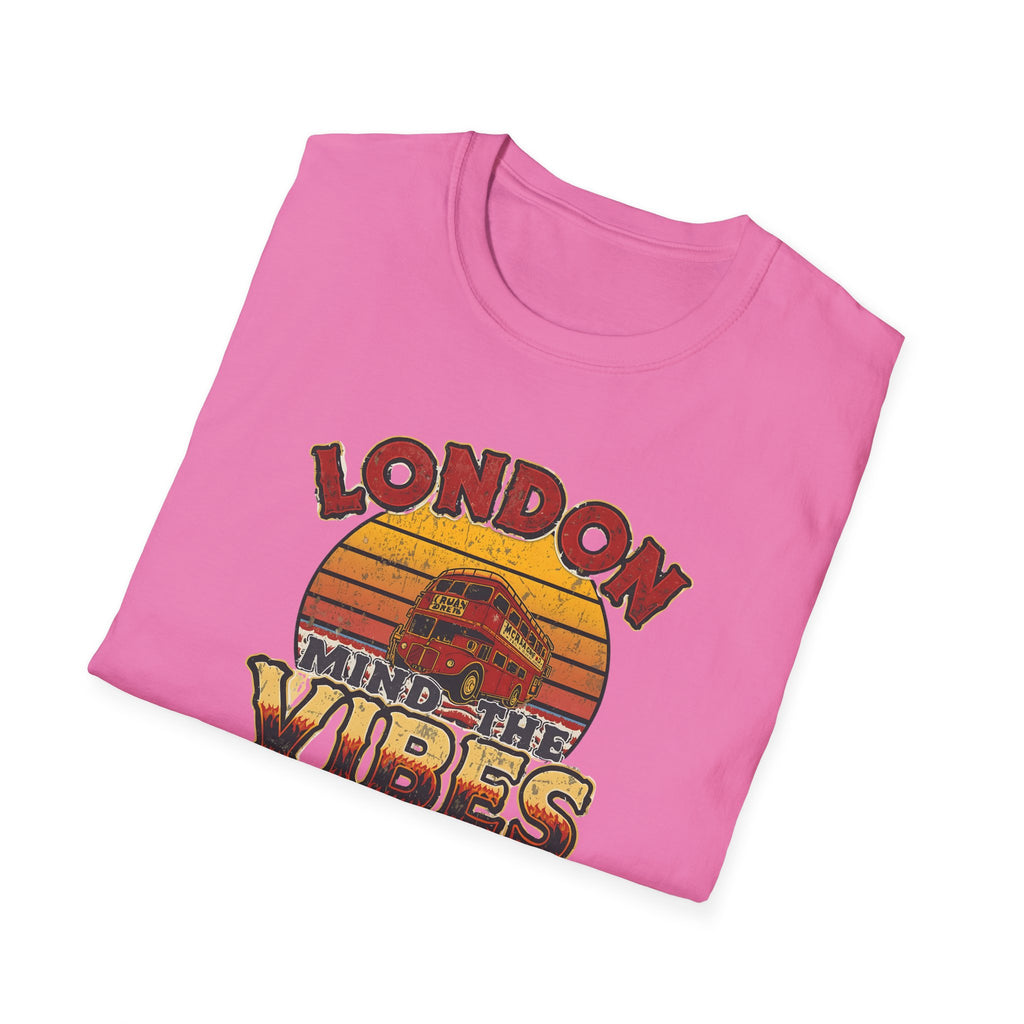 London Vibes T-Shirt — Retro "Mind the Vibes" Graphic Tee