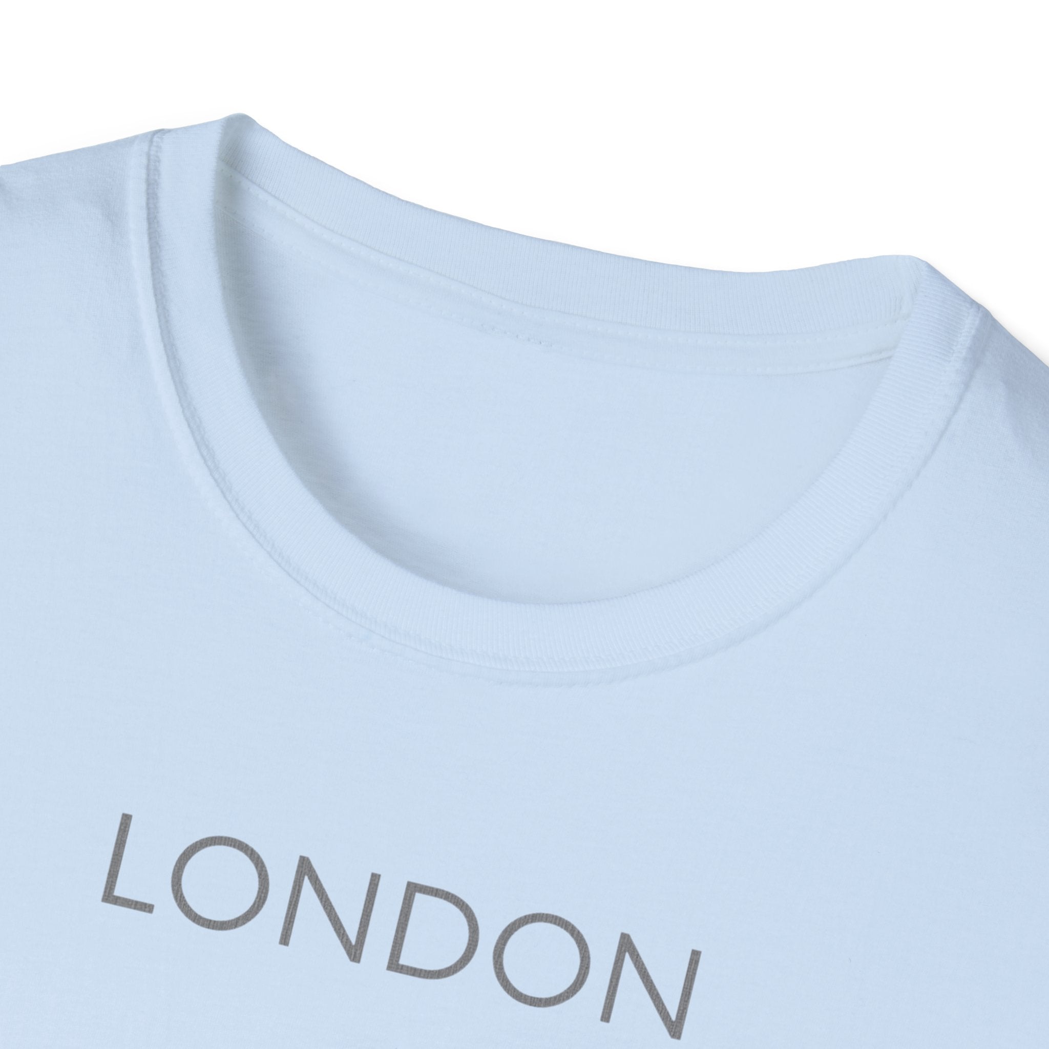 London skyline Keep Calm and Carry On T-Shirt | UK travel souvenir