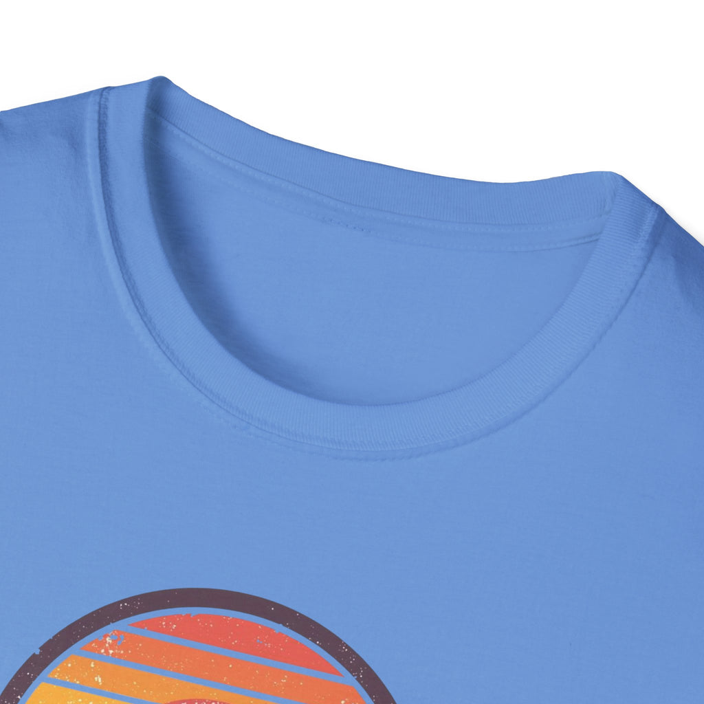 New York sunset badge T-Shirt | vintage retro city graphic