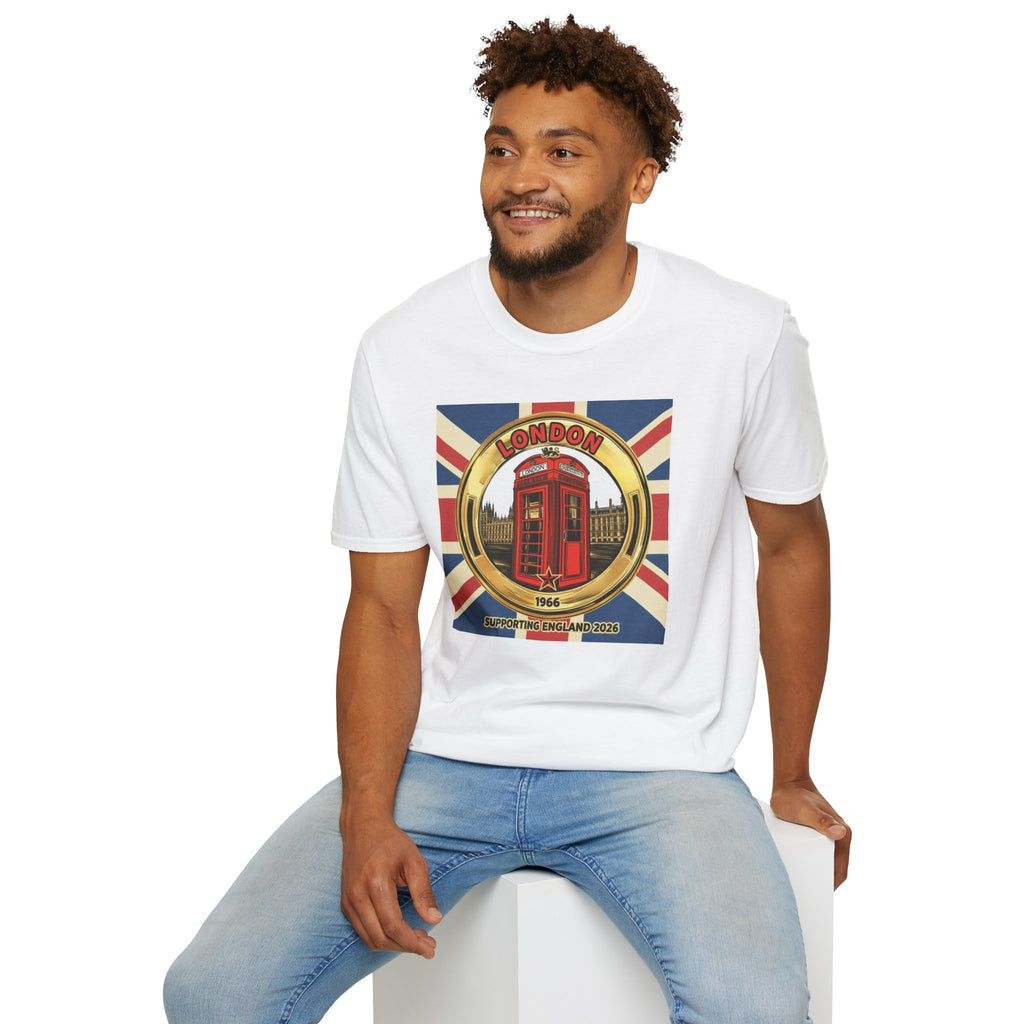 London Phone Booth T-Shirt World Cup 2026 — Vintage Union Jack Travel Supporters Tee