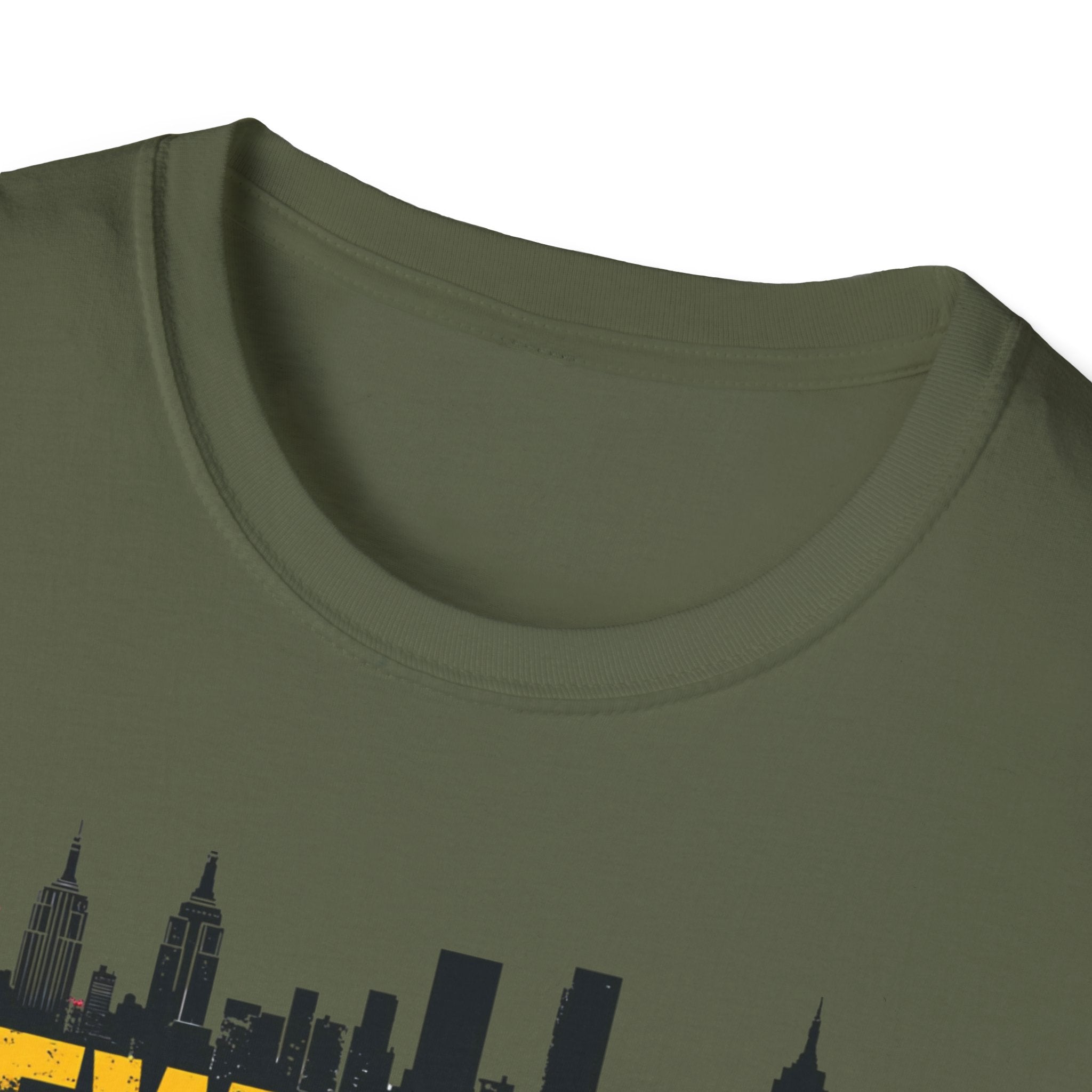 New York skyline graffiti T-Shirt | NYC skyline urban street art
