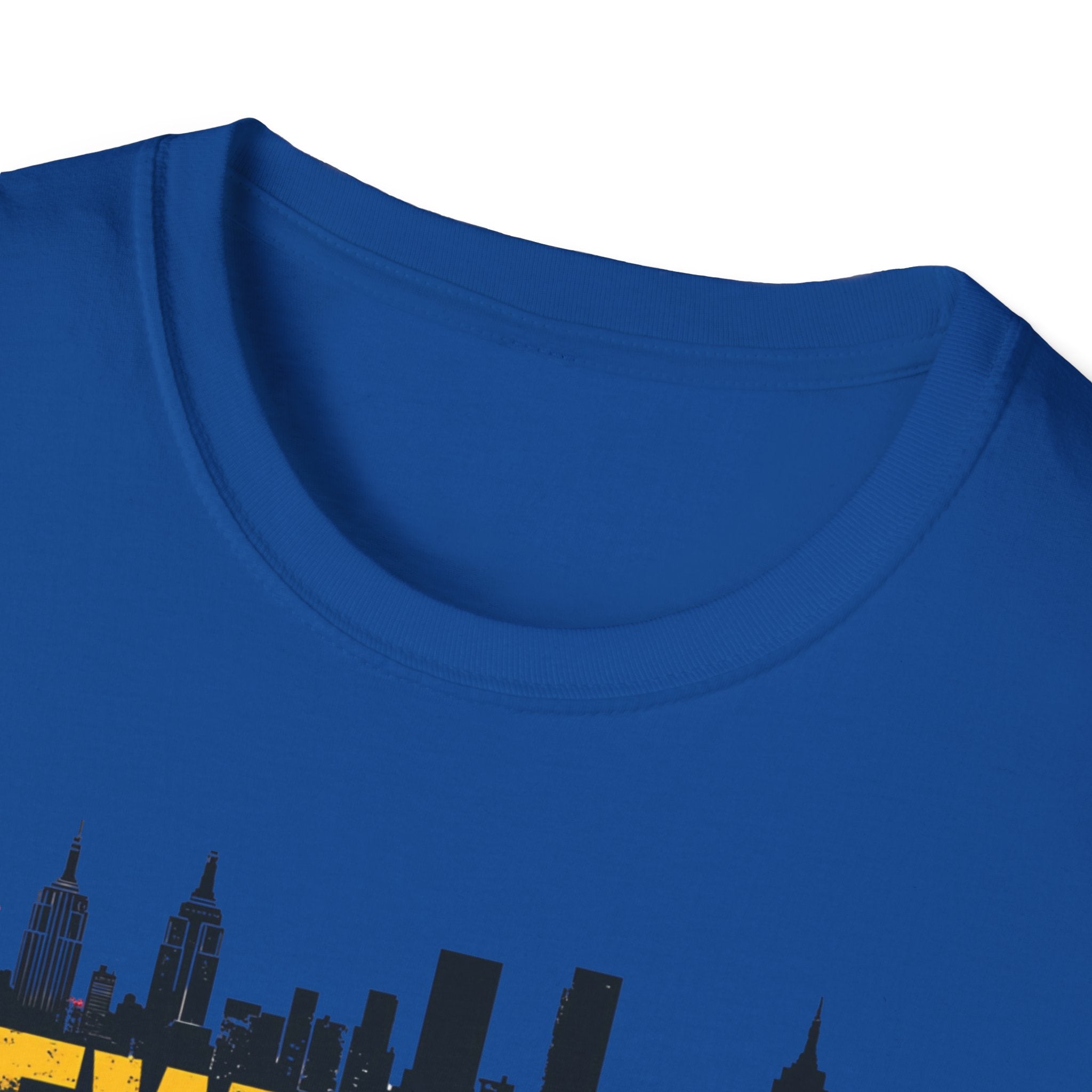 New York skyline graffiti T-Shirt | NYC skyline urban street art
