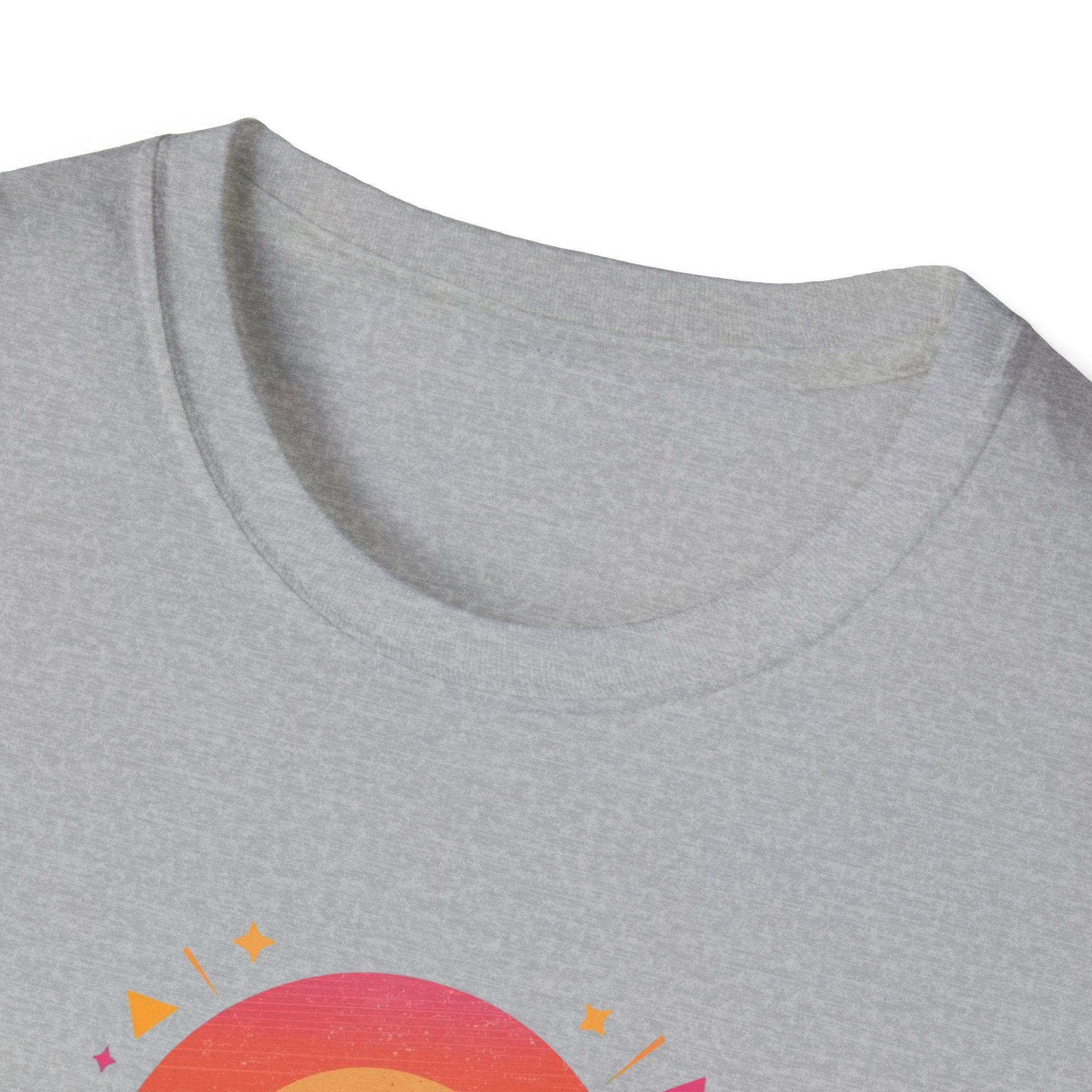 Chicago Retro Sunset T-Shirt | City Pride, Vintage Typography
