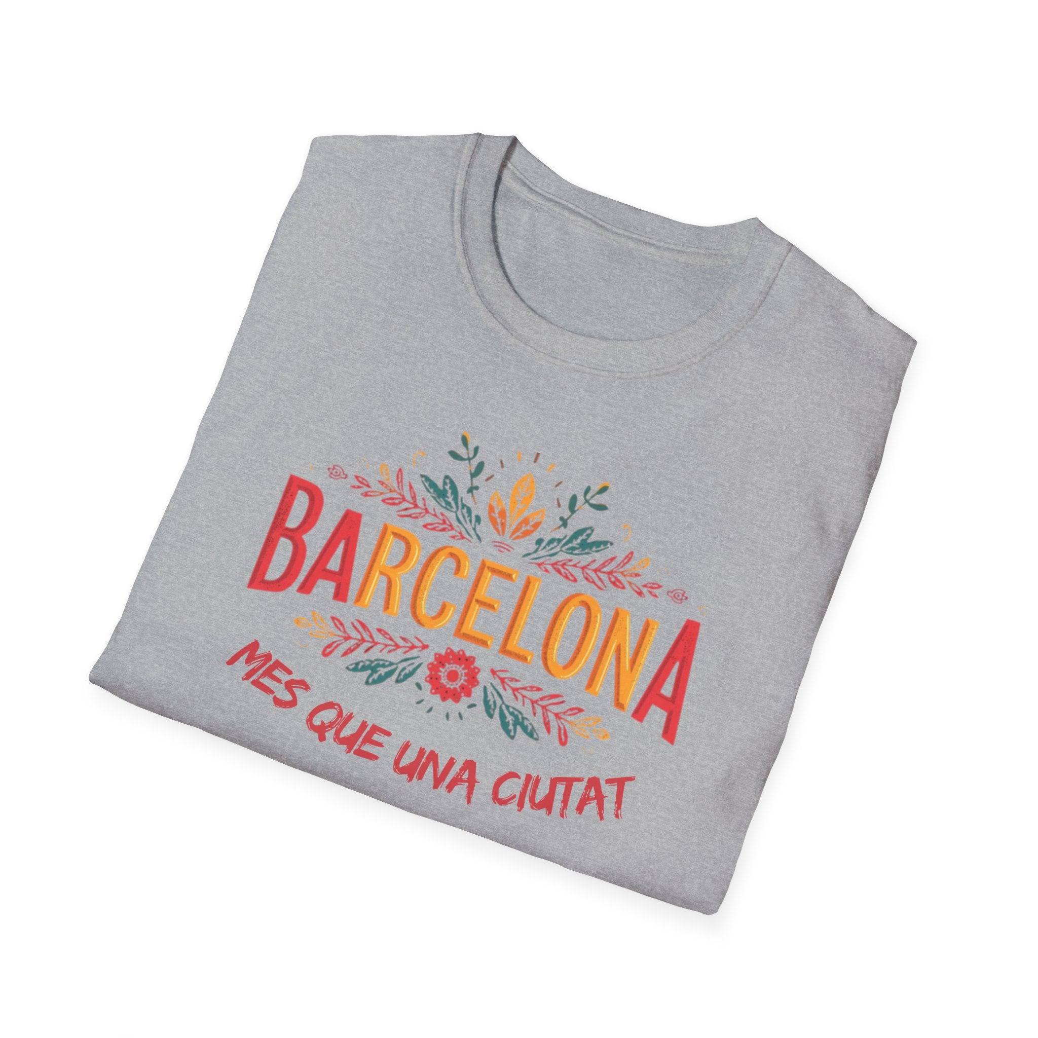 Barcelona floral script T-Shirt | Més que una ciutat, Catalonia travel tee