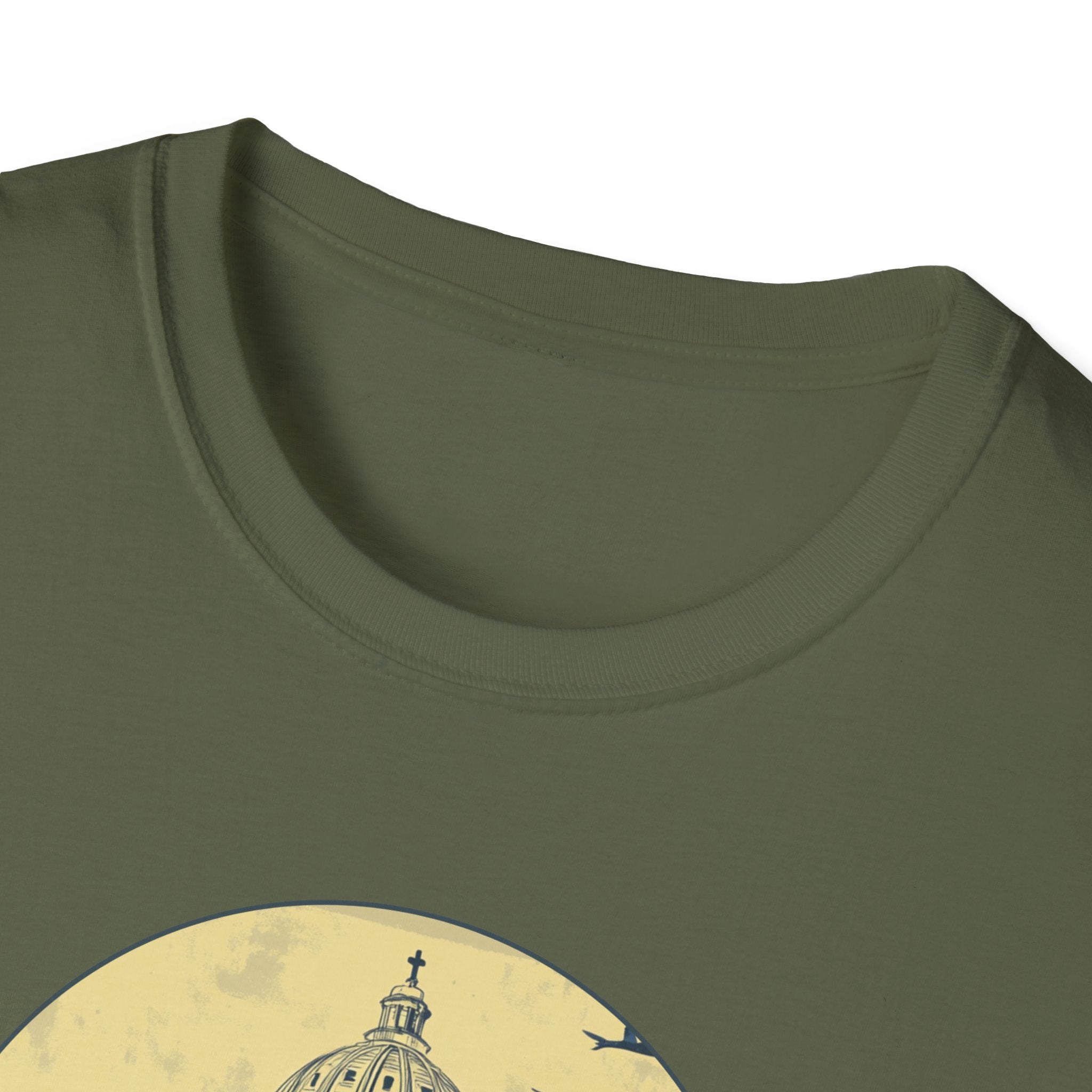Rome skyline circle graphic T-Shirt | Vatican St. Peter dome vintage travel design