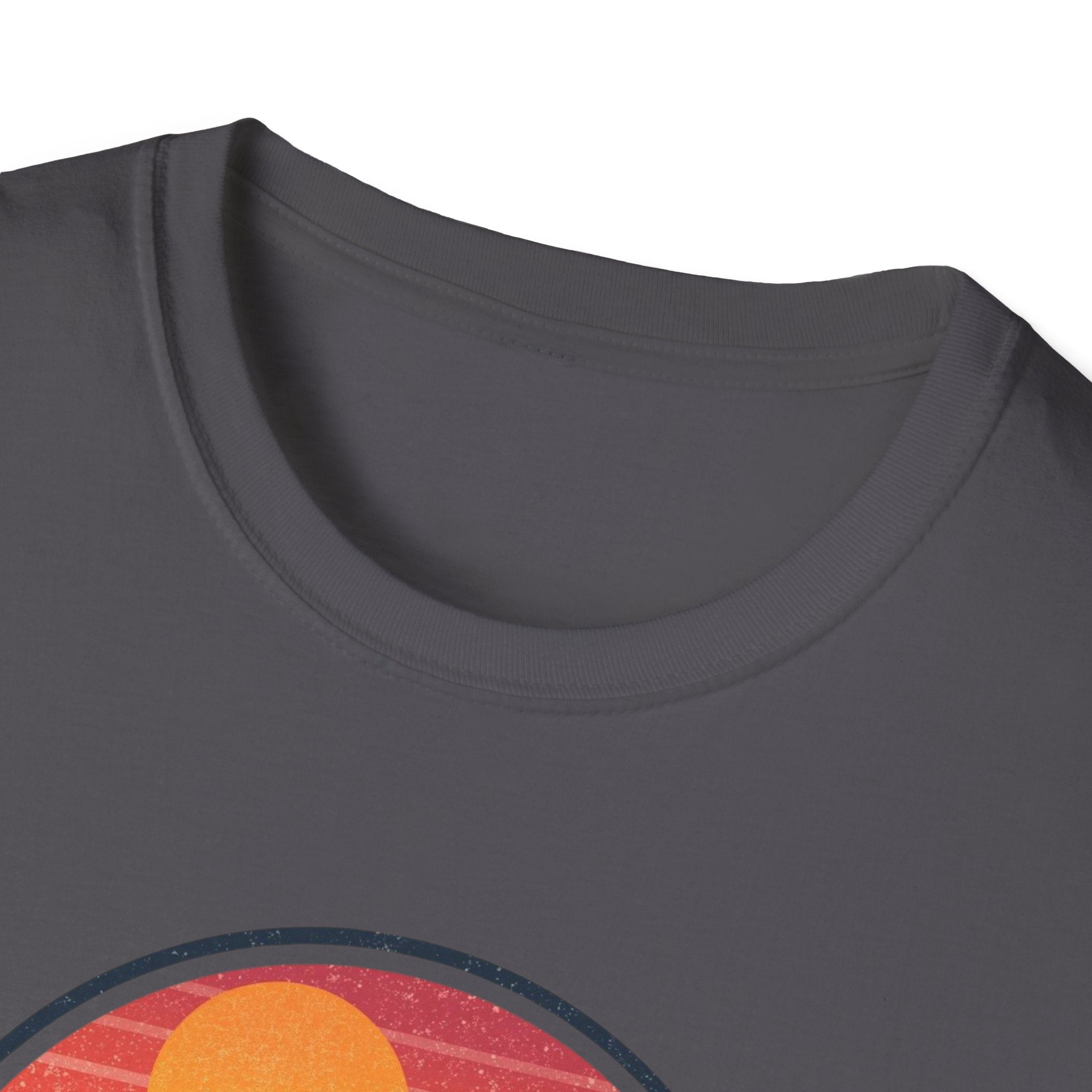 München Sunset T-Shirt — Retro Vintage Munich Skyline Tee