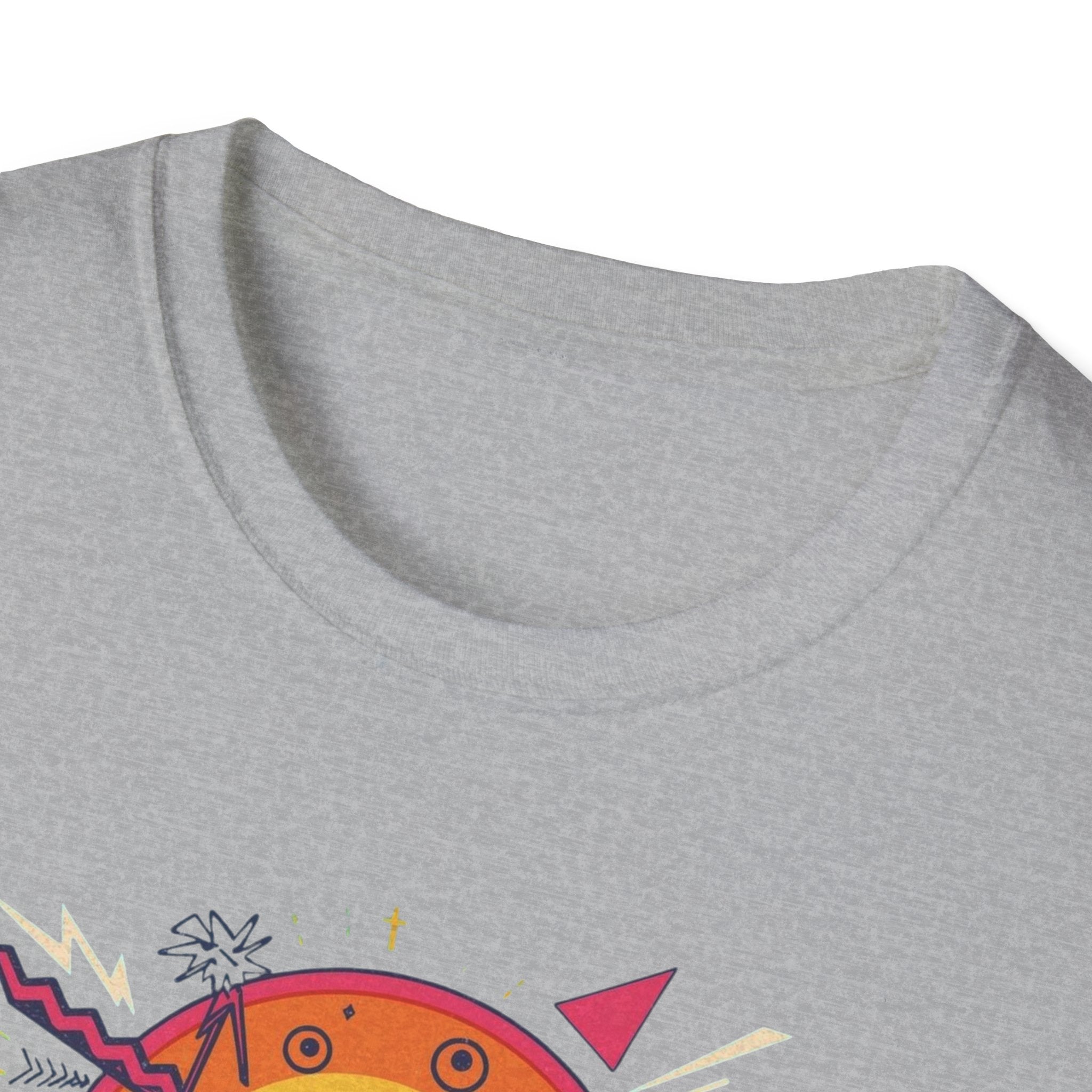 Paris Retro Graphic T-Shirt — Vintage Sunset Travel Tee